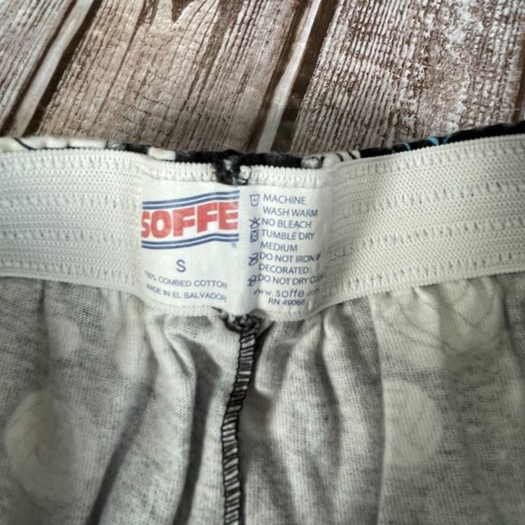 SOFFE Women's Juniors Small Athletic Volleyball Print Shorts Black White - Picture 3 of 3